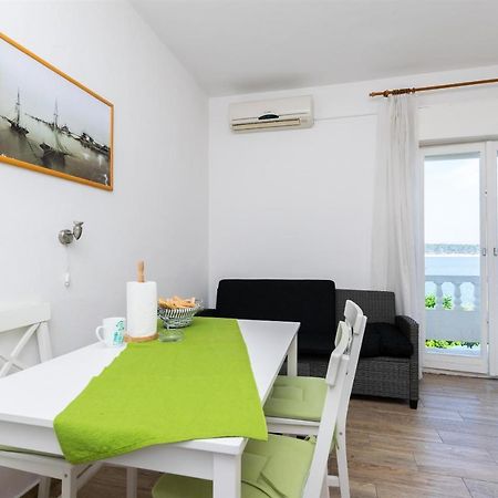 Apartments Biserka Barbat na Rabu Eksteriør bilde