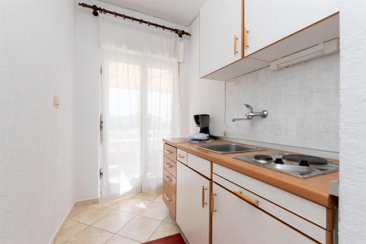 Apartments Biserka Barbat na Rabu Eksteriør bilde