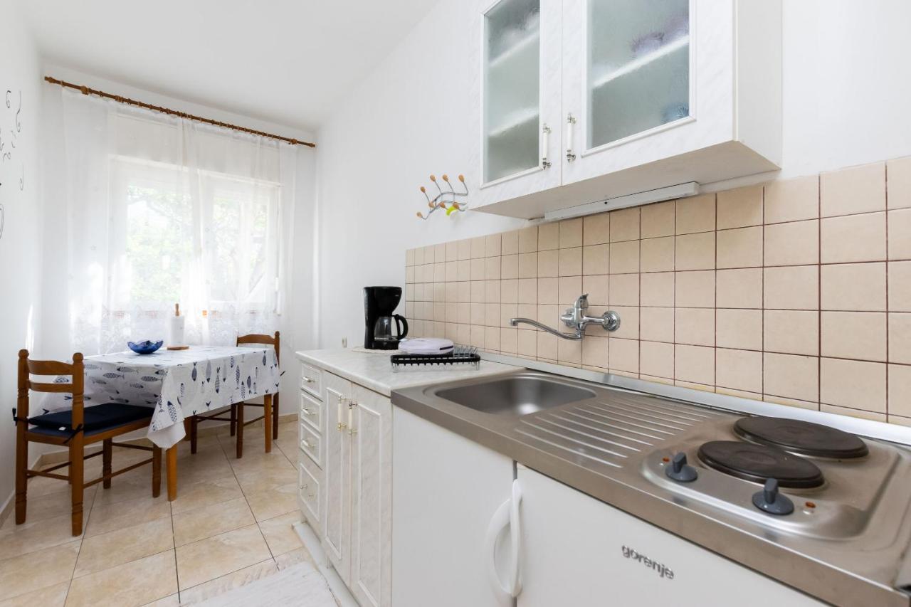 Apartments Biserka Barbat na Rabu Eksteriør bilde
